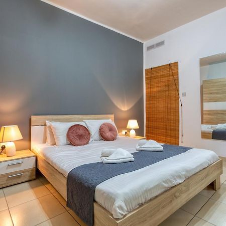 Stylish 2Br Meridian Suite In Central St Julians By 360 Estates San Ġiljan Kültér fotó