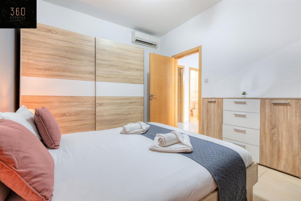 Stylish 2Br Meridian Suite In Central St Julians By 360 Estates San Ġiljan Kültér fotó